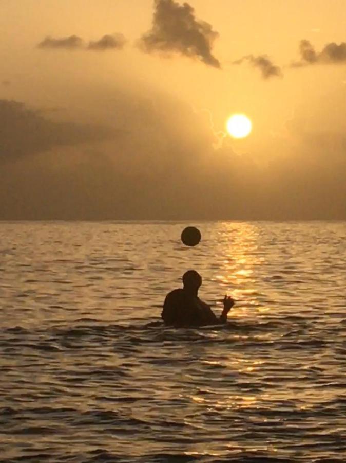 CastaraAlibaba'S Seabreezeアパートメント エクステリア 写真
