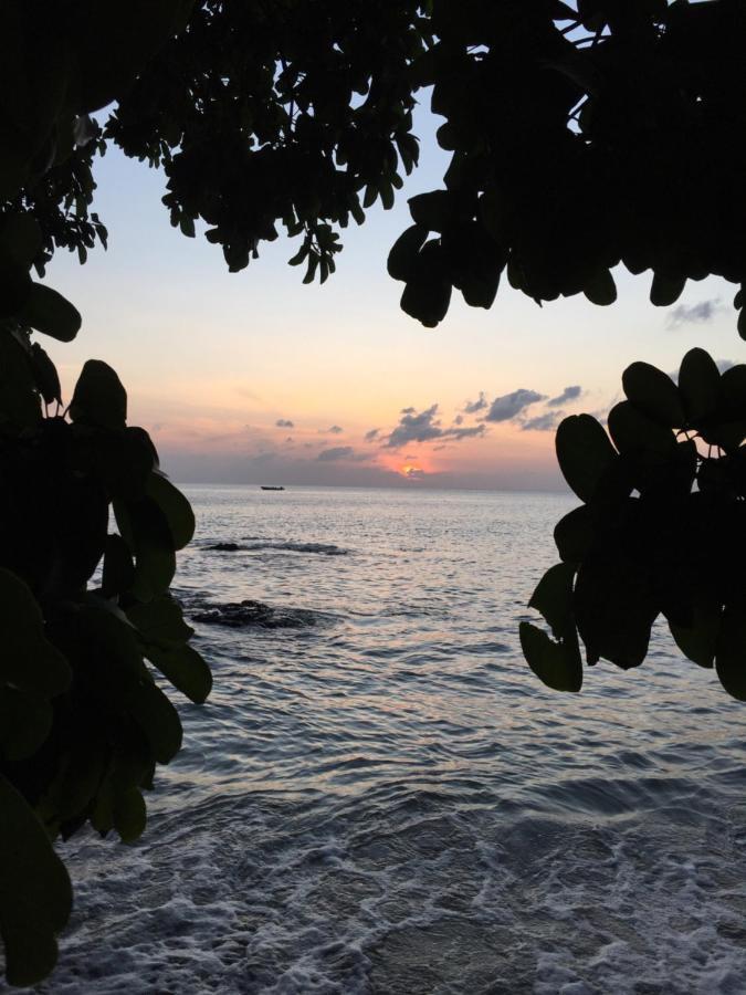 CastaraAlibaba'S Seabreezeアパートメント エクステリア 写真